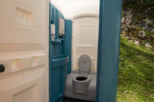 Best Wedding porta potty rental  in Raven, VA